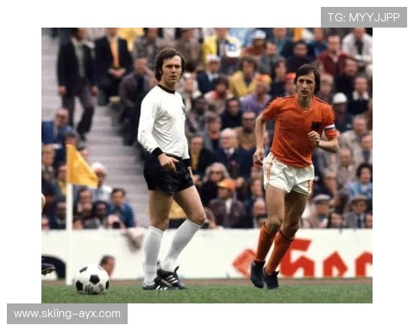 足球球星二十八号身份揭秘:谁是这个神秘数字背后的传奇人物 足球球星二十八号身份揭秘:谁是这个神秘数字背后的传奇人物